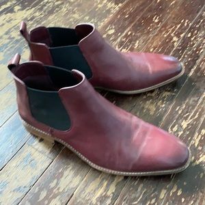 Brogue Chelsea Boots in Burgundy